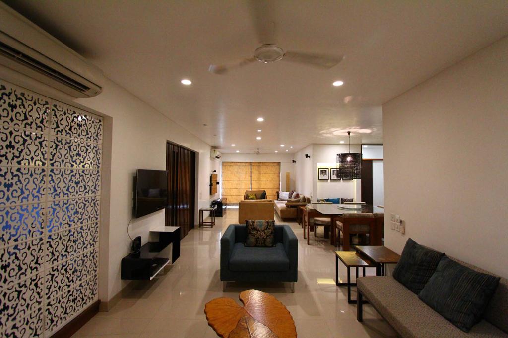 5 BHK Fully Furnished in Oberoi Splendor , Jogeshwari